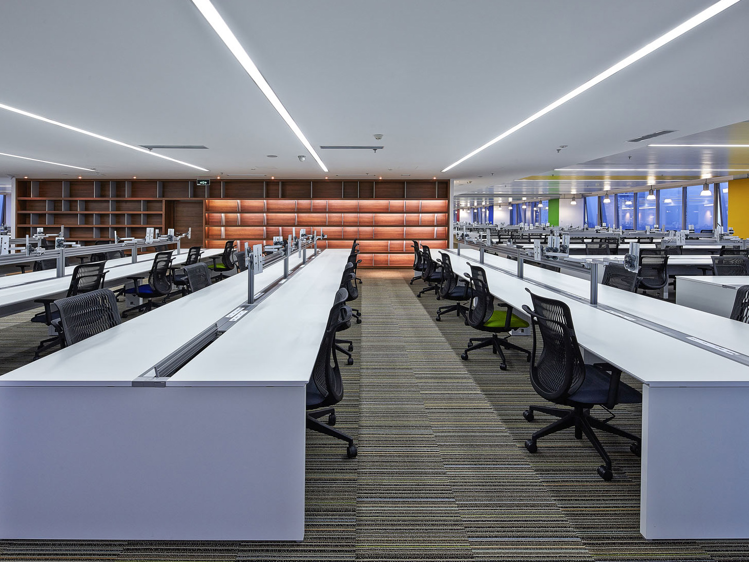 滁州1200㎡现代简约办公室装修设计项目(图3)