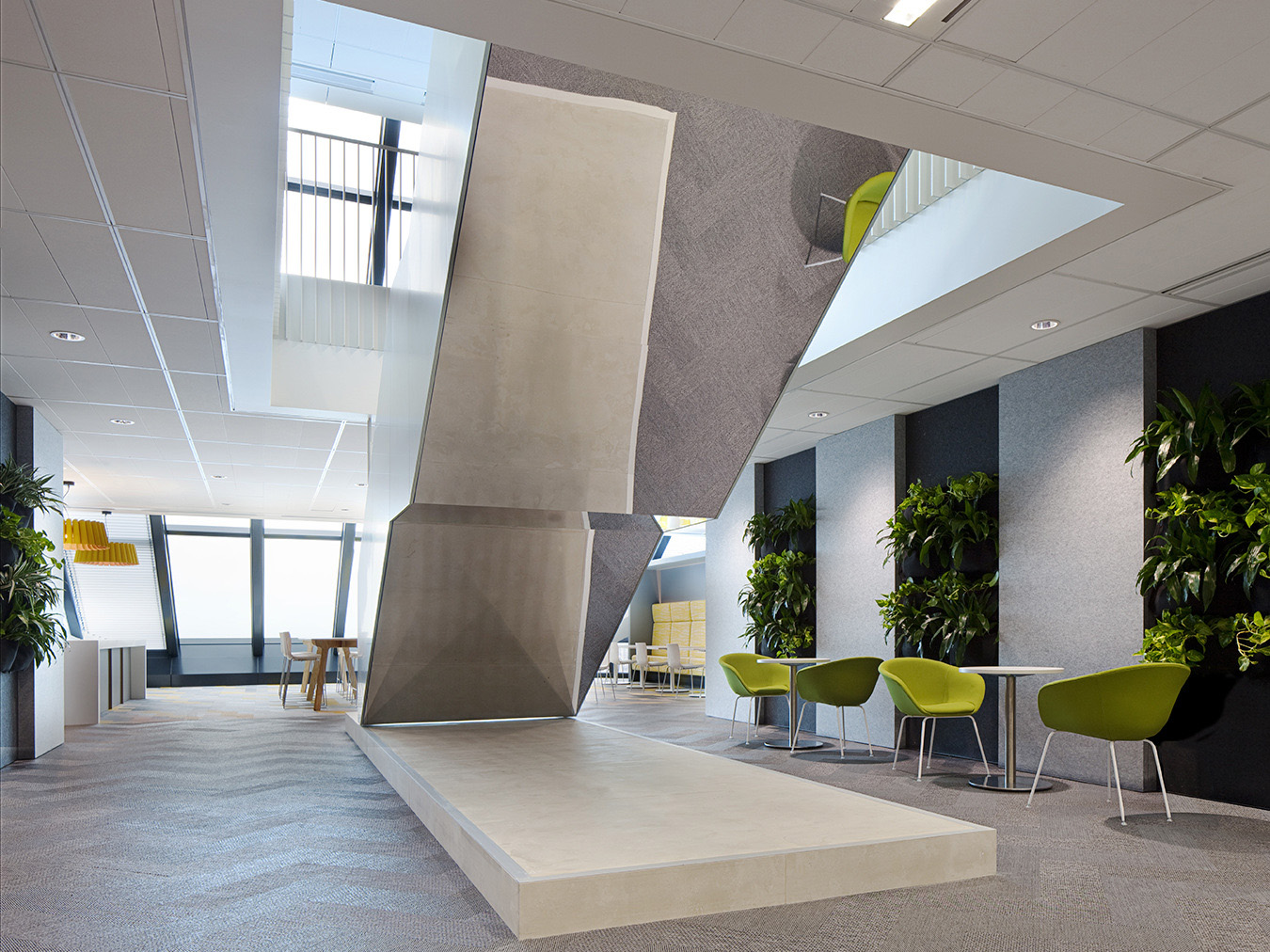 阜阳2300㎡办公室装修设计案例(图3)